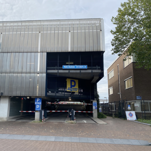 Parking - Stationsplein