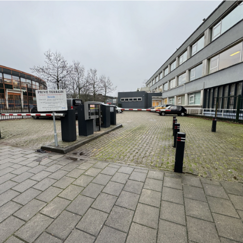 Parking - Doctor Jan van Breemenstraat logo