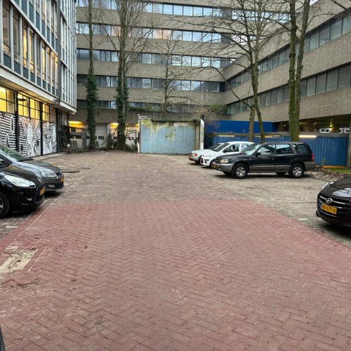 Parking - Baan 74 logo